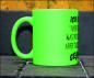 Preview: Neontasse mit Spruch "ICH HABE KEINEN PLAN WAS ICH SCHENKEN SOLL"  TASSE
